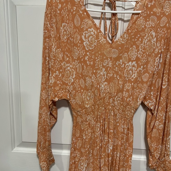 Japna Mini Long Sleeve Dress - Picture 2 of 7